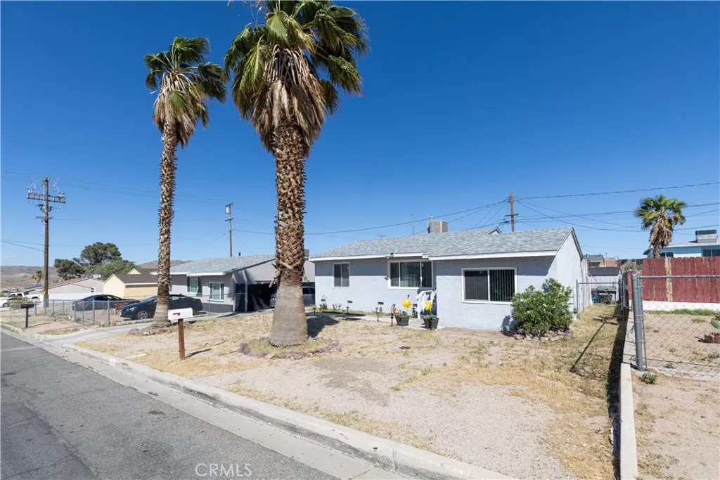 Additional image 2 of 571 Lillian Dr, Barstow, CA 92311