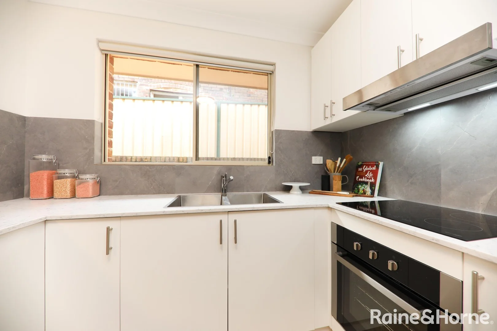 Additional image 3 of 2/37 Harbourne Road, Kingsford NSW 2032