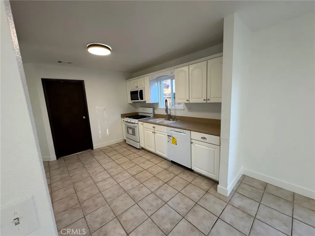 Additional image 89 of 10333 Tamarisk Avenue, Hesperia, CA 92345