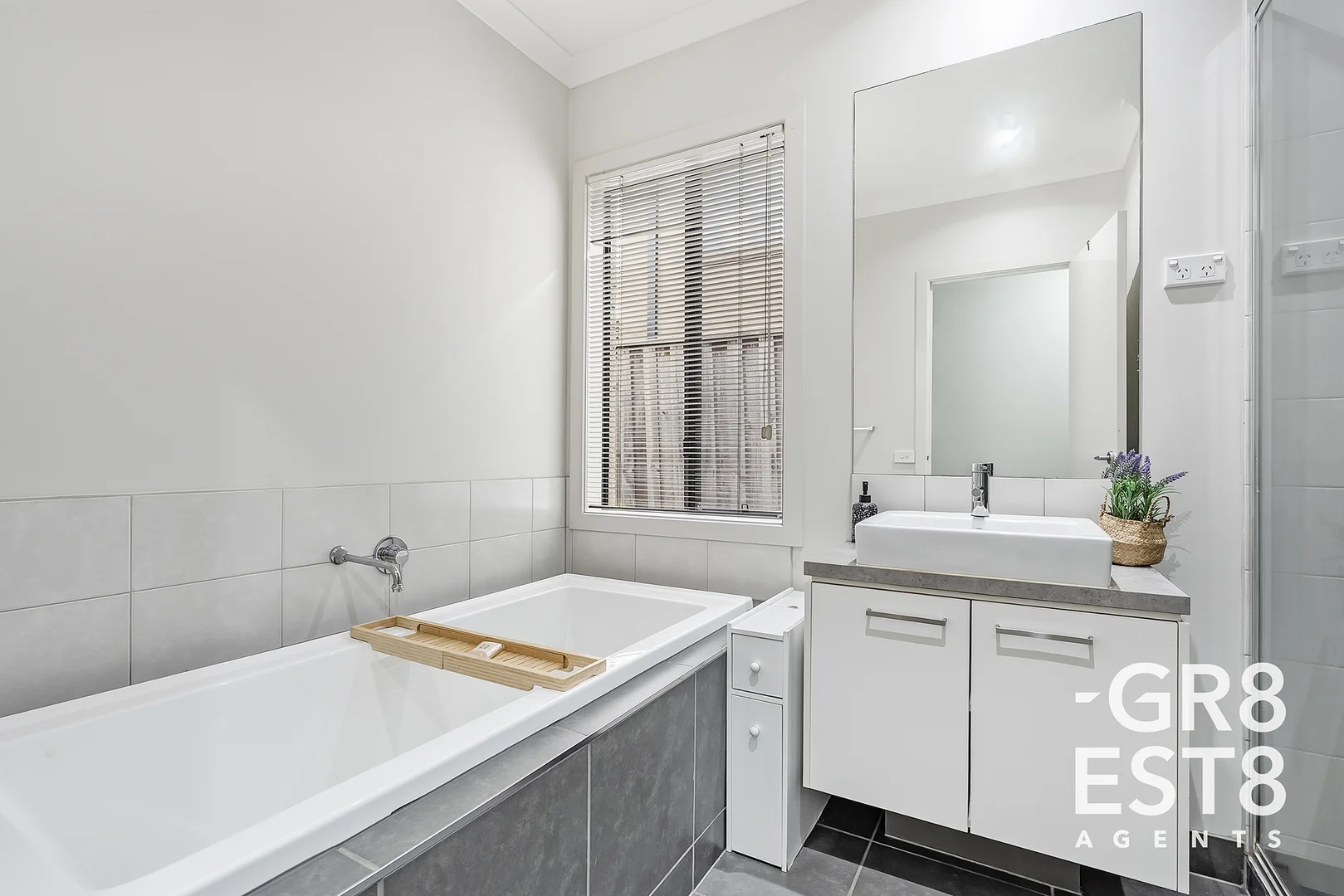 Additional image 18 of 8 John Russell road, Cranbourne West VIC 3977