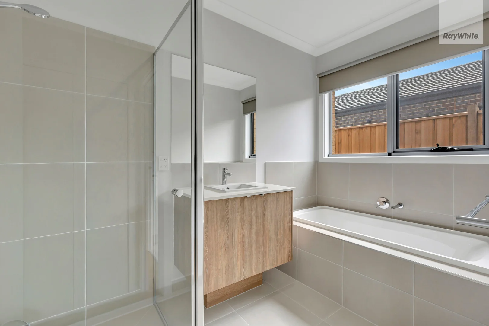 Additional image 12 of 21 Bluestar Grove, Thornhill Park VIC 3335