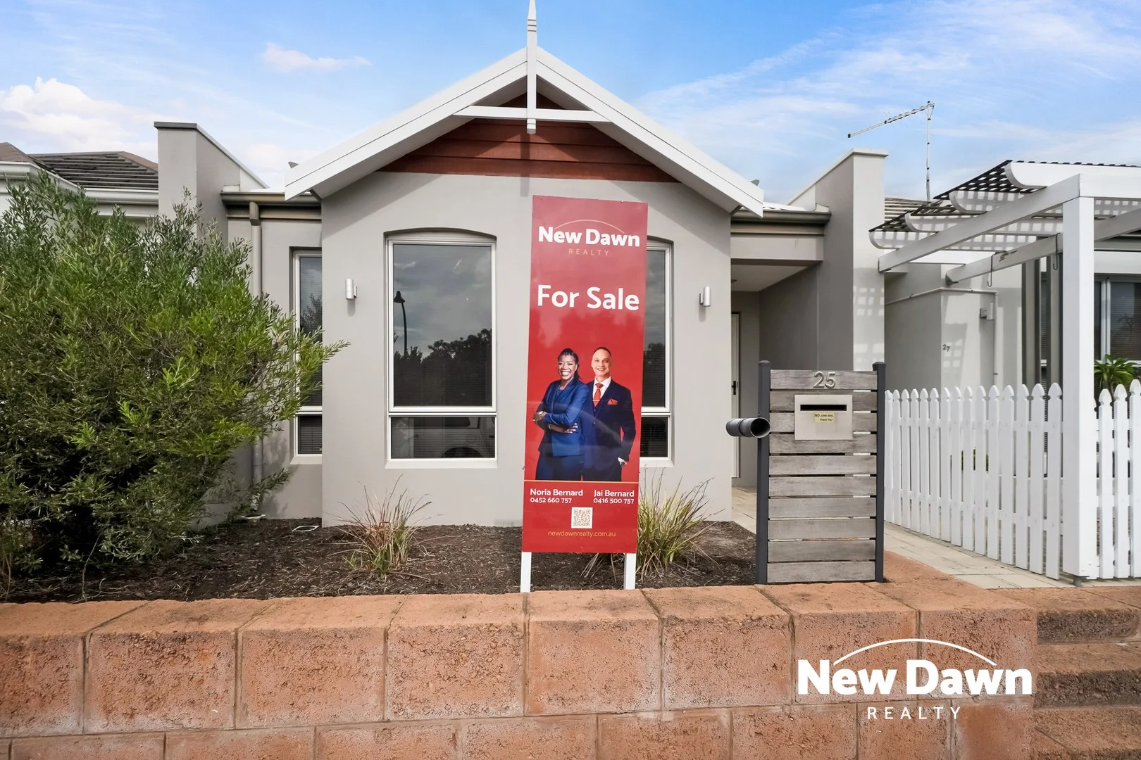 25 Riverland Drive, Ellenbrook WA 6069