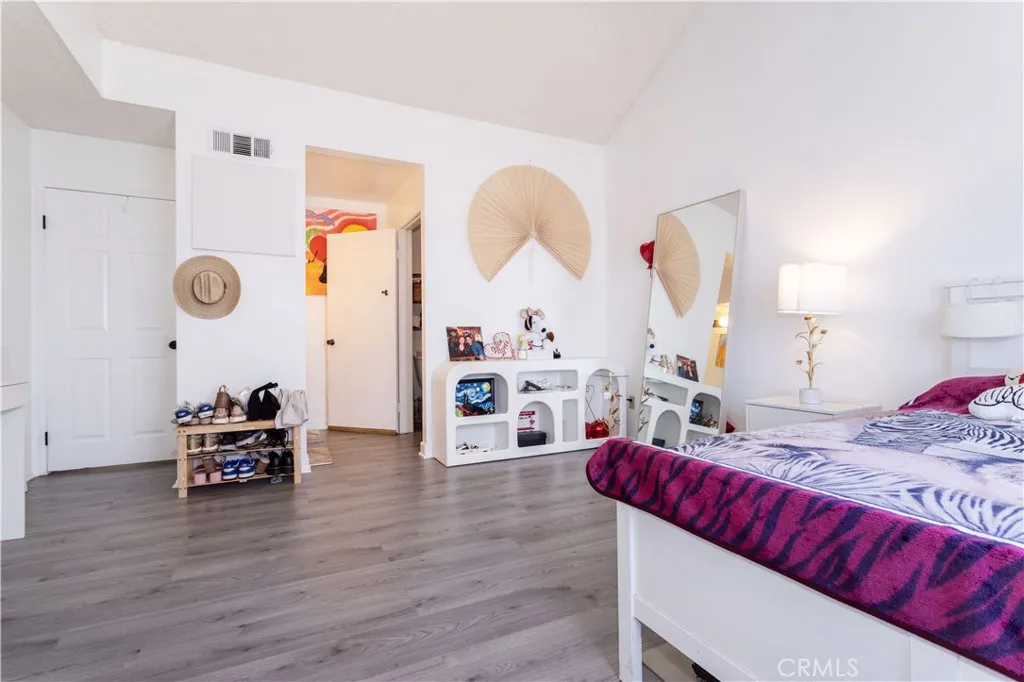 Additional image 14 of 14325 Terra Bella St, Panorama City, CA 91402