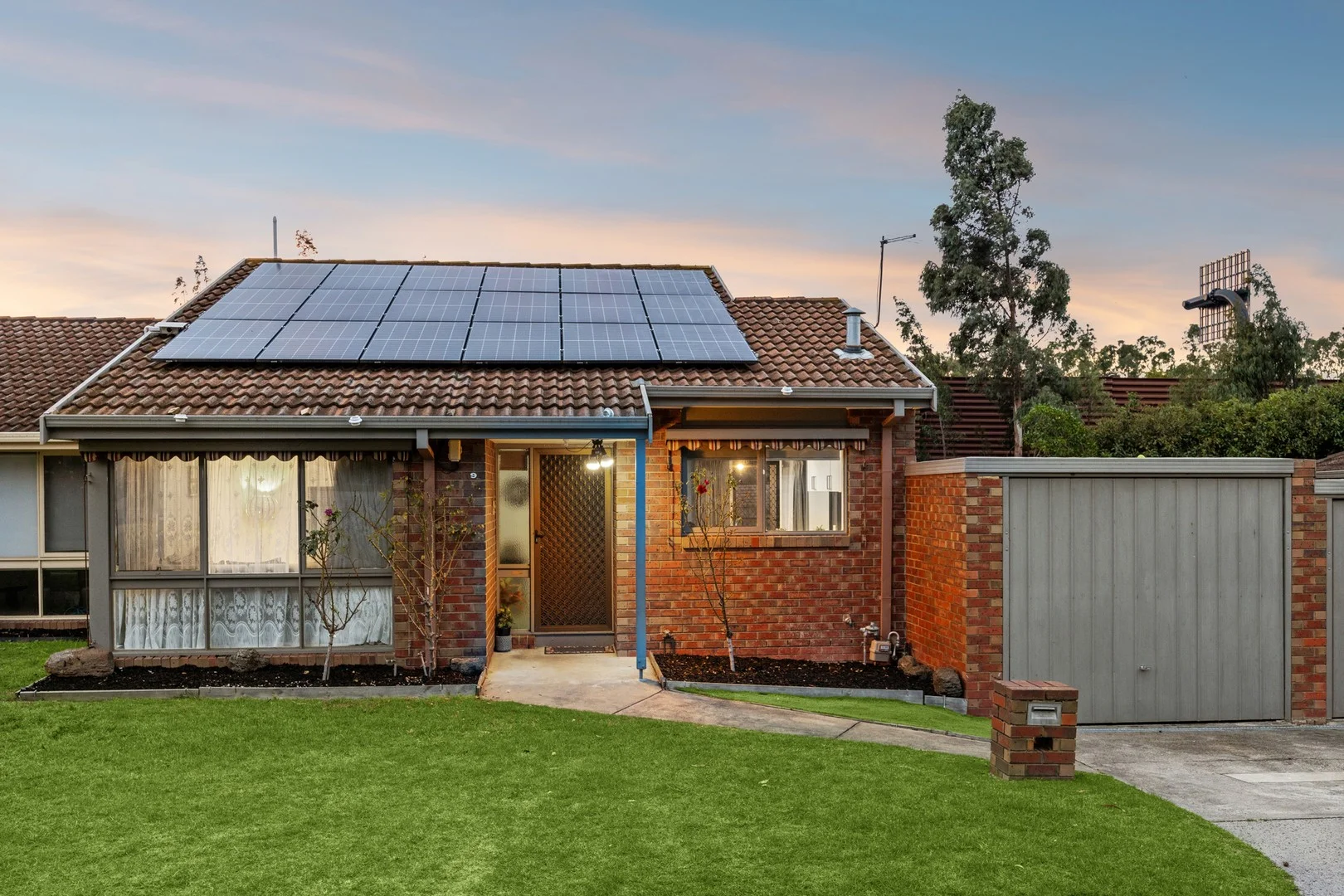 9 Ridder Court, Dingley Village VIC 3172
