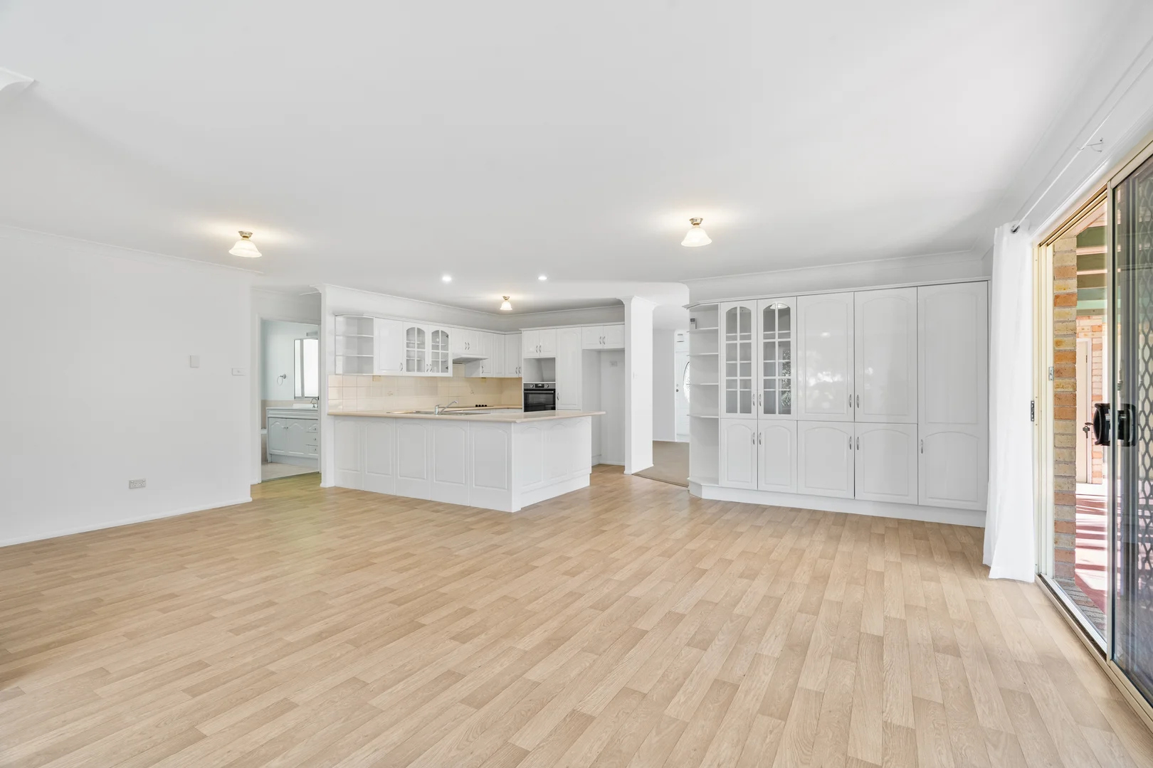 Additional image 3 of 106 Leo Drive, Narrawallee NSW 2539