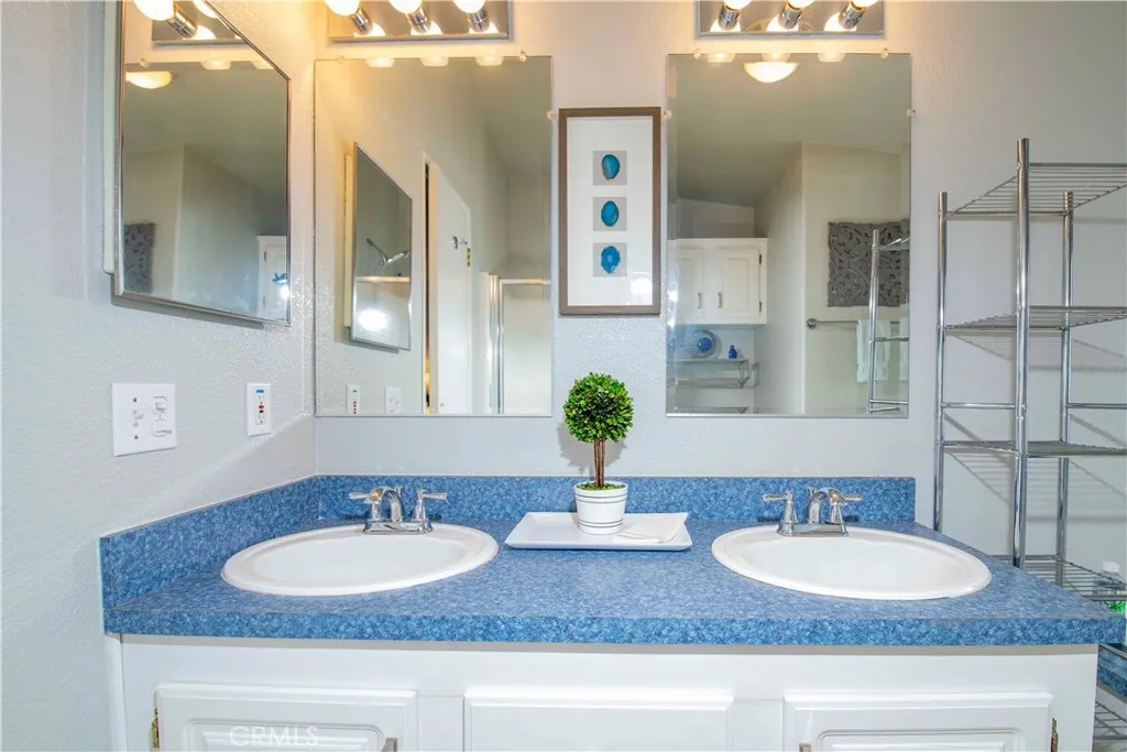 Additional image 28 of 11401 Topanga Canyon Blvd Unit 77, Chatsworth, CA 91311