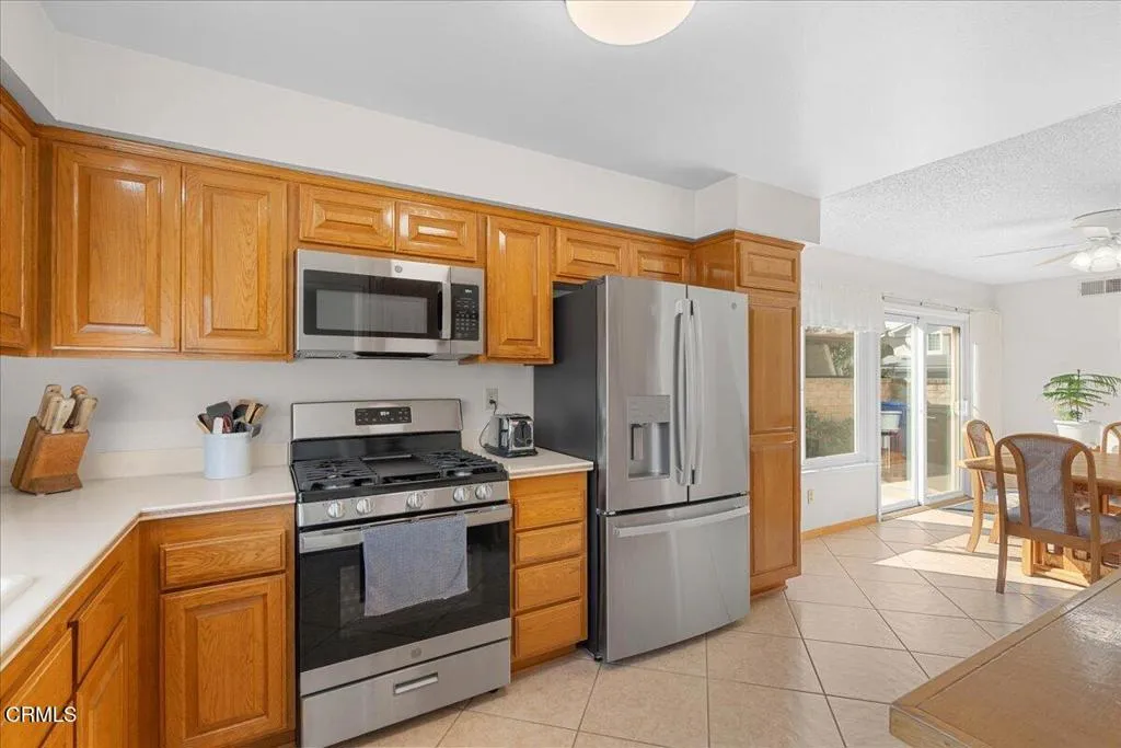 Additional image 17 of 25530 Meadow Mont Street, Valencia, CA 91355