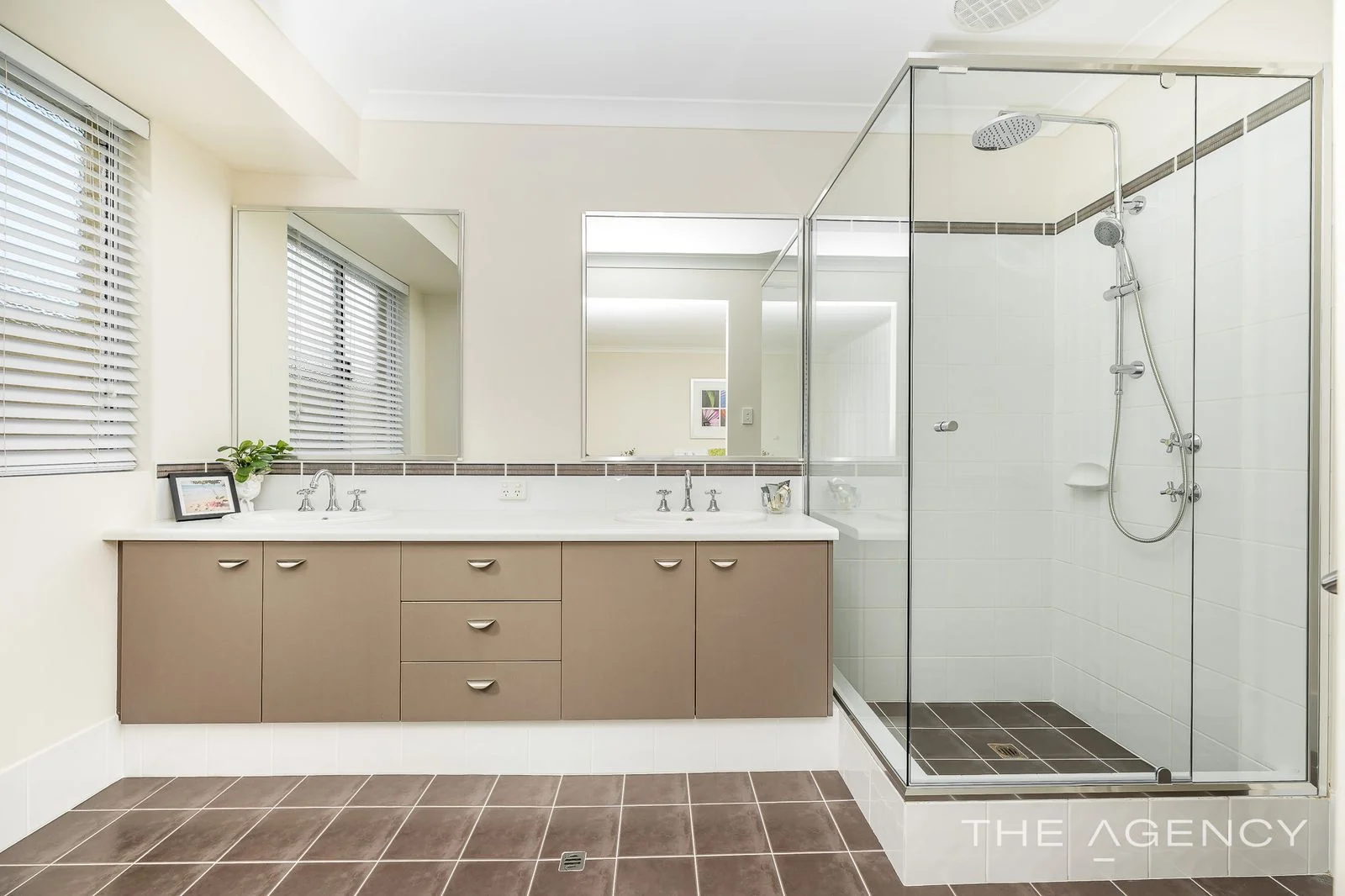 Additional image 21 of 3 Watersun Gardens, Jindalee WA 6036