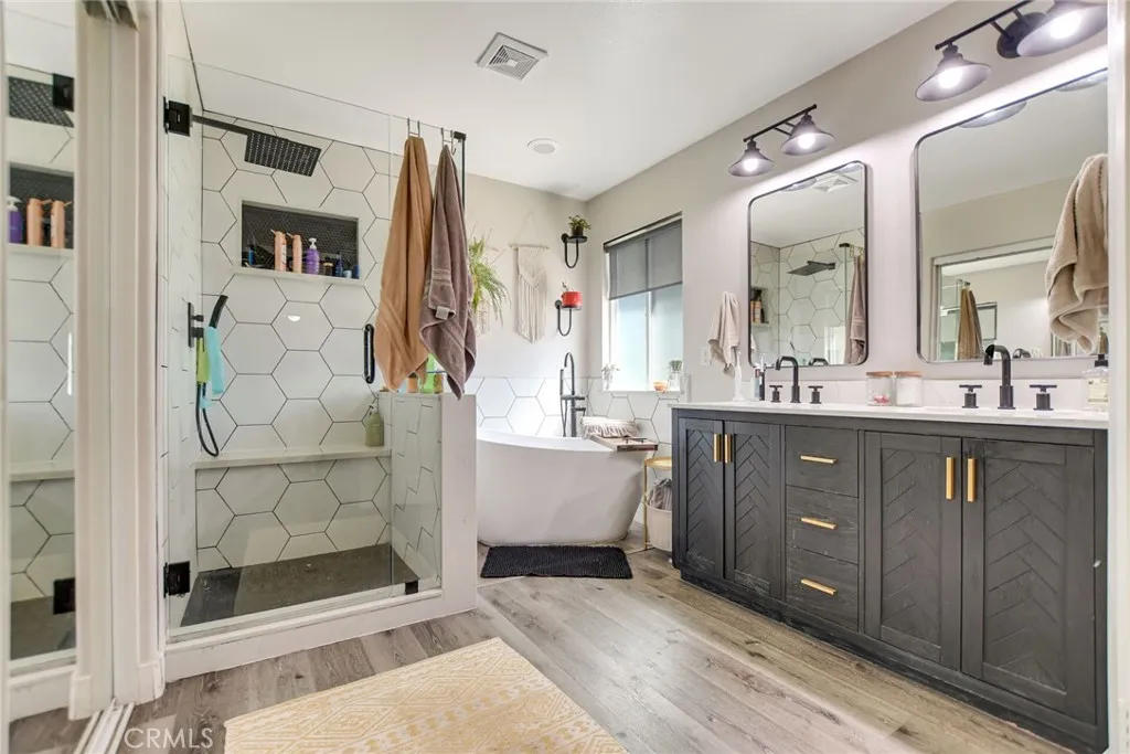 Additional image 32 of 16322 Calle Serena, Moreno Valley, CA 92551