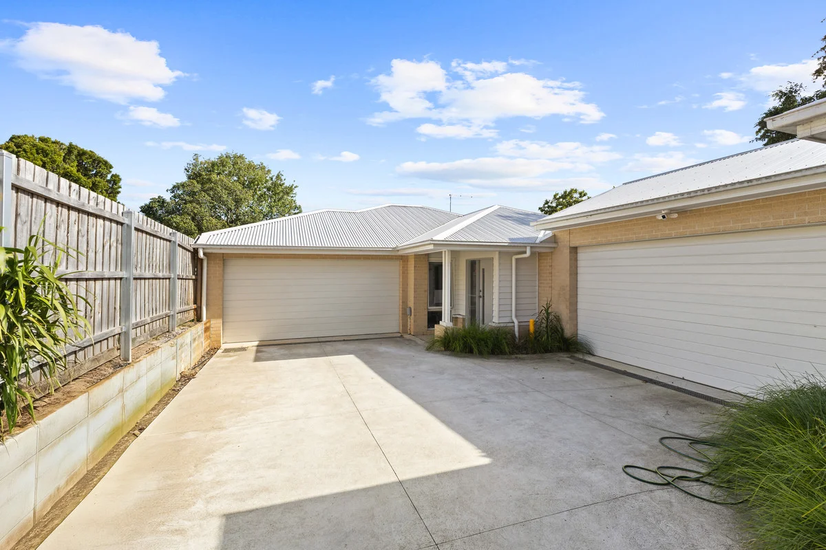 Additional image 2 of 2/6 Church Street, Drouin VIC 3818