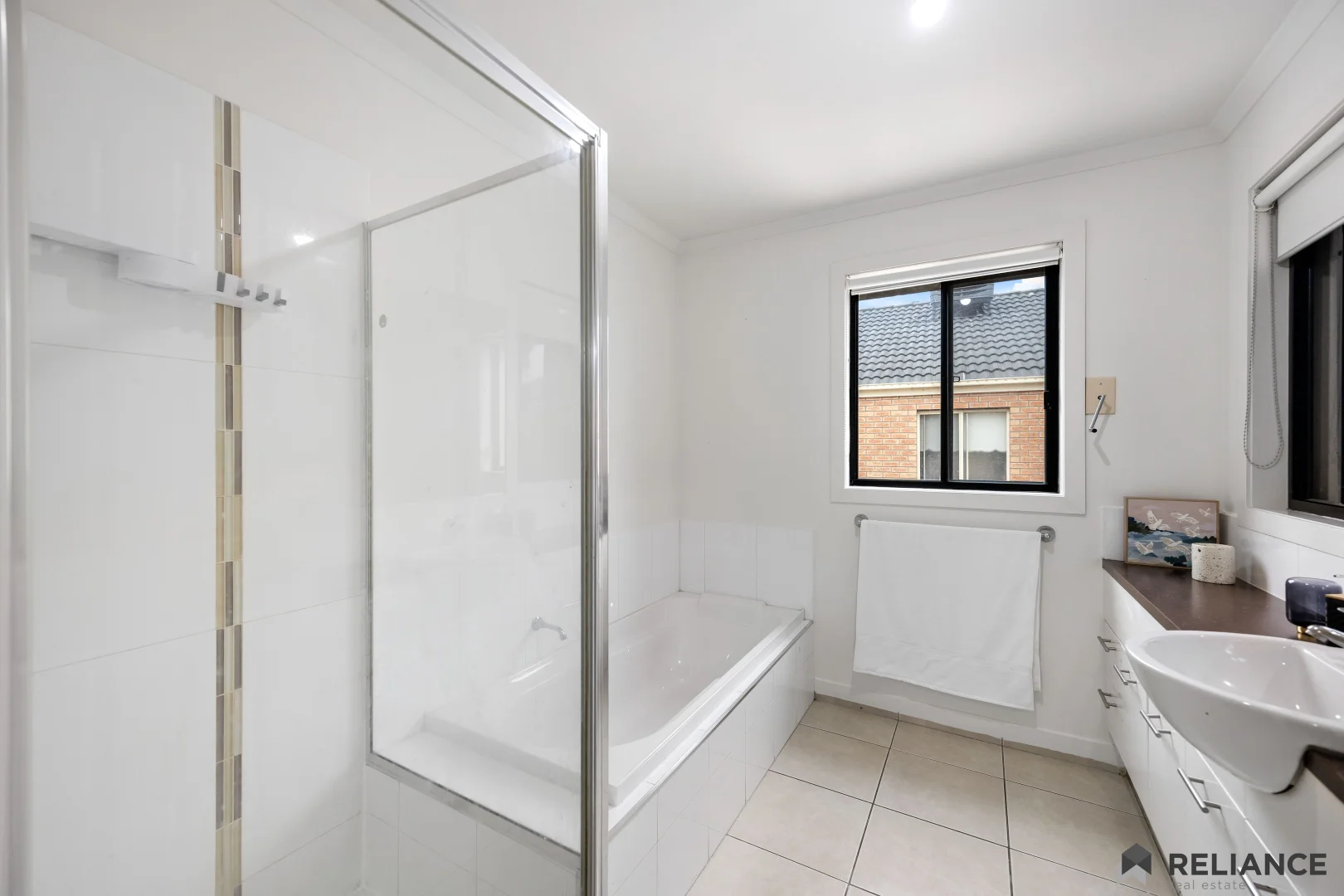 Additional image 7 of 3 Watersedge Way, Roxburgh Park VIC 3064