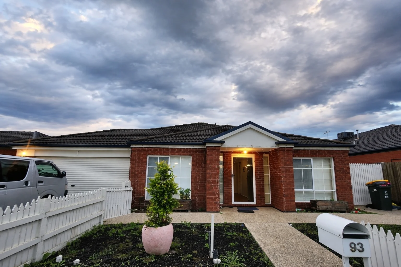 93 Aylmer Road, Lynbrook VIC 3975