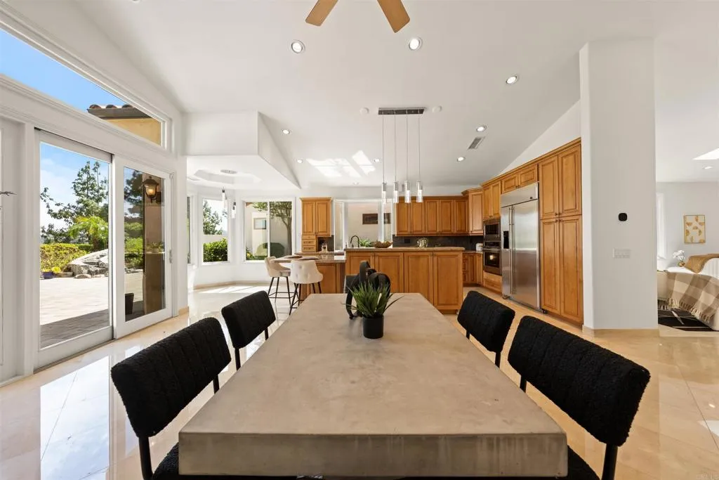 Additional image 22 of 12055 Tretagnier Circle, Rancho Bernardo (San Diego), CA 92128