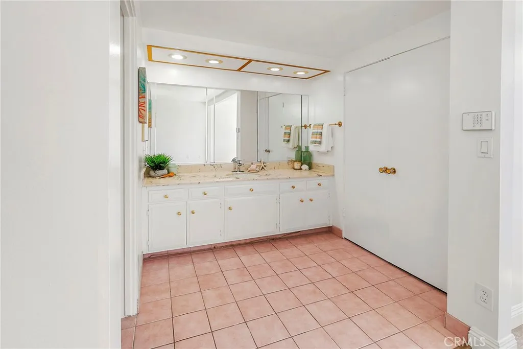 Additional image 18 of 4738 La Villa Marina Unit H, Marina Del Rey, CA 90292