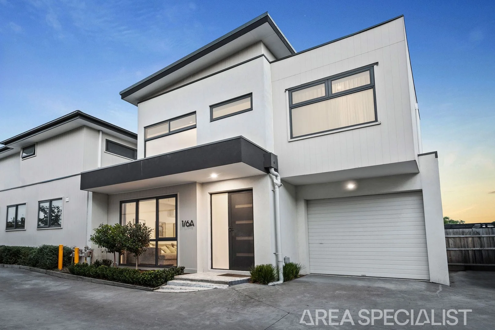 1/6A Arabil Street, Frankston VIC 3199