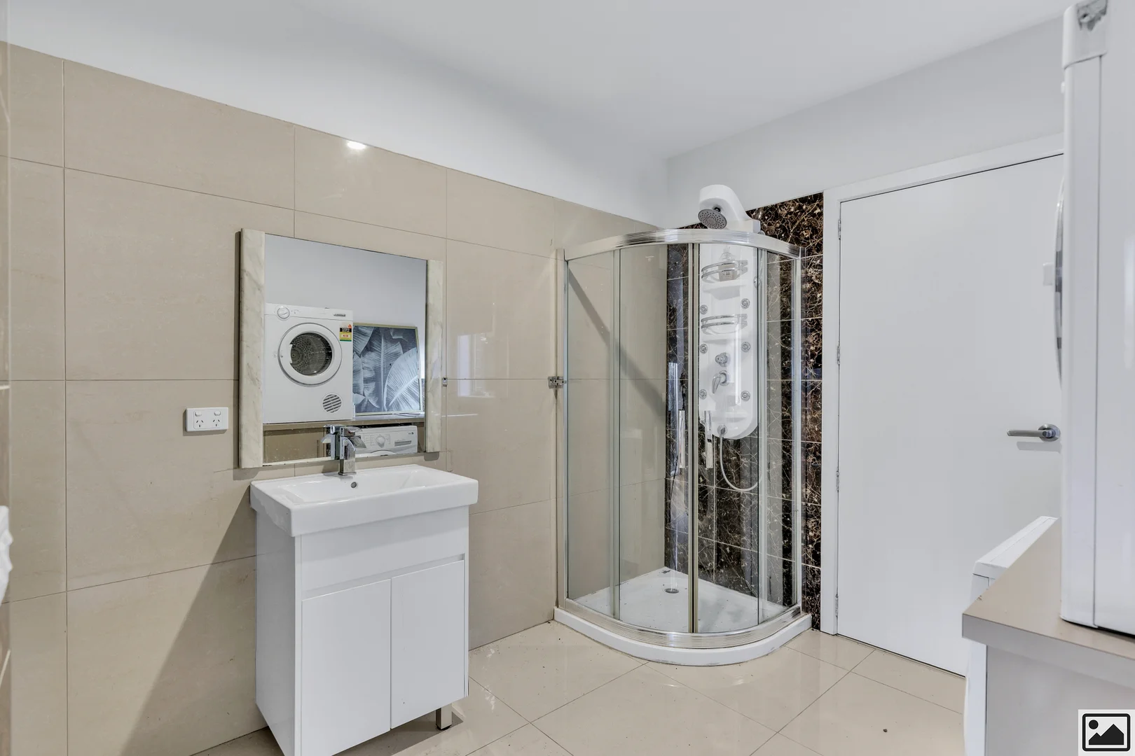 Additional image 8 of 2/117 Moreland Road, Coburg VIC 3058
