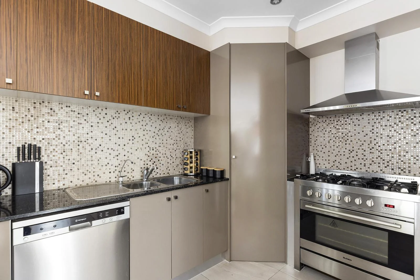 Additional image 6 of 1/16 Broadmeadows Road, Tullamarine VIC 3043