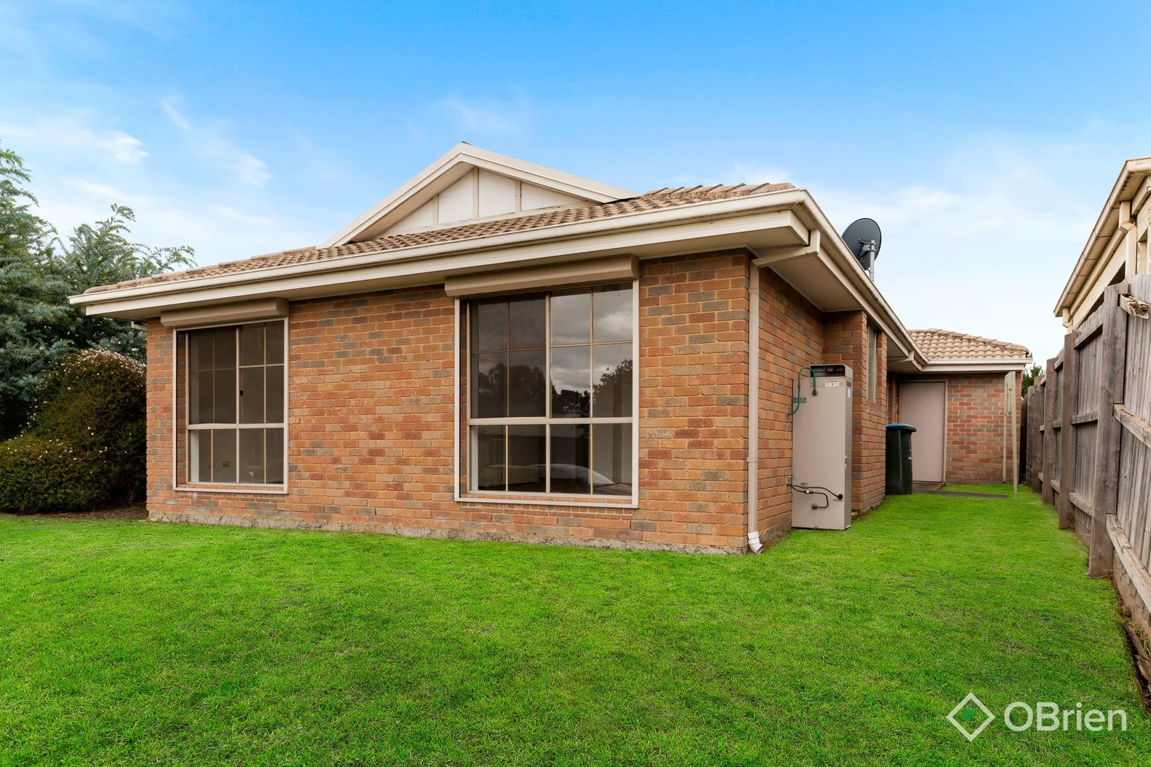 Additional image 8 of 1/39 Bemersyde Drive, Berwick VIC 3806