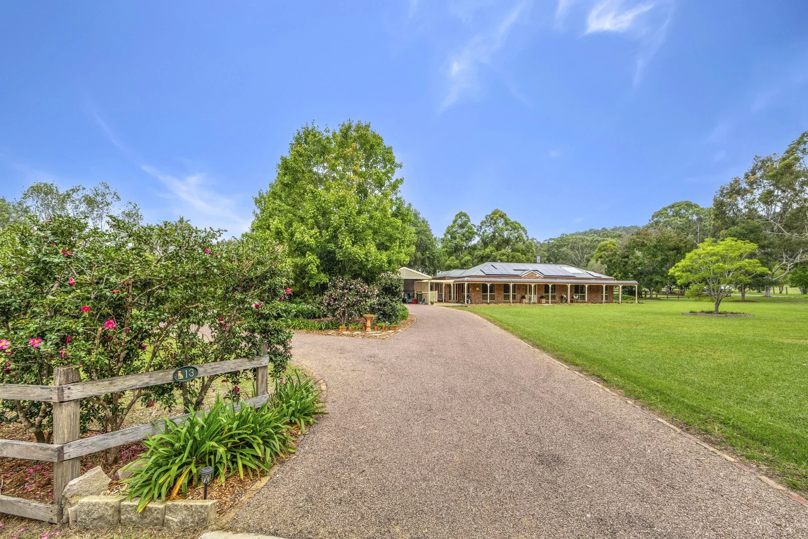 13 Brookfield Close, Jilliby NSW 2259