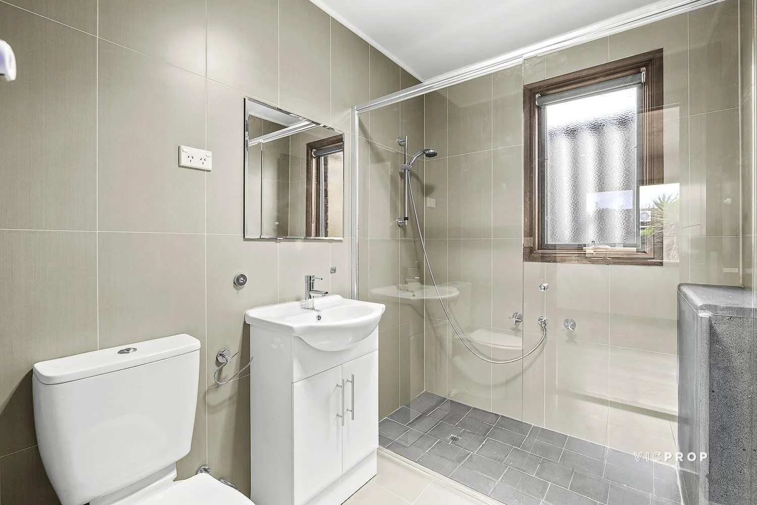 Additional image 10 of 2/96 Heyington Avenue, Thomastown VIC 3074