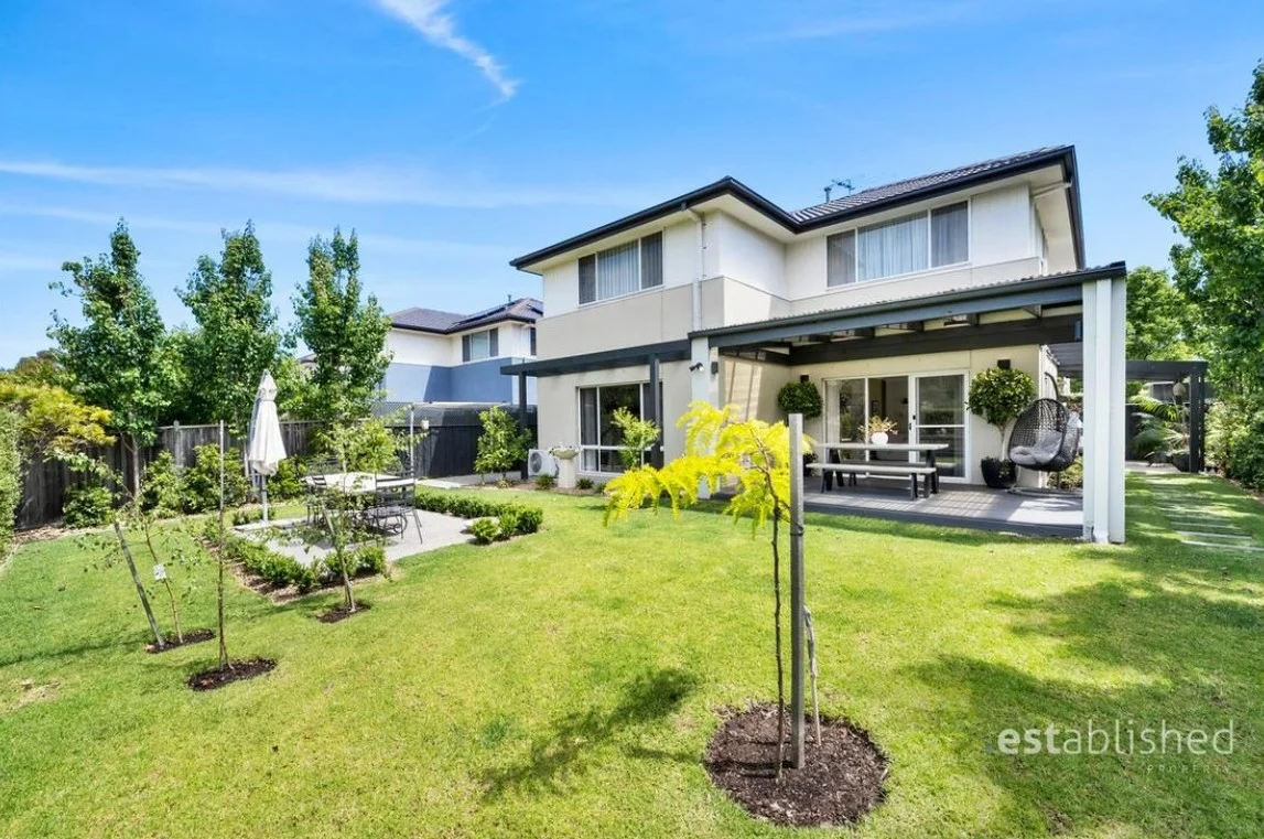 Additional image 16 of 19 Montclair Street, Sanctuary Lakes VIC 3030