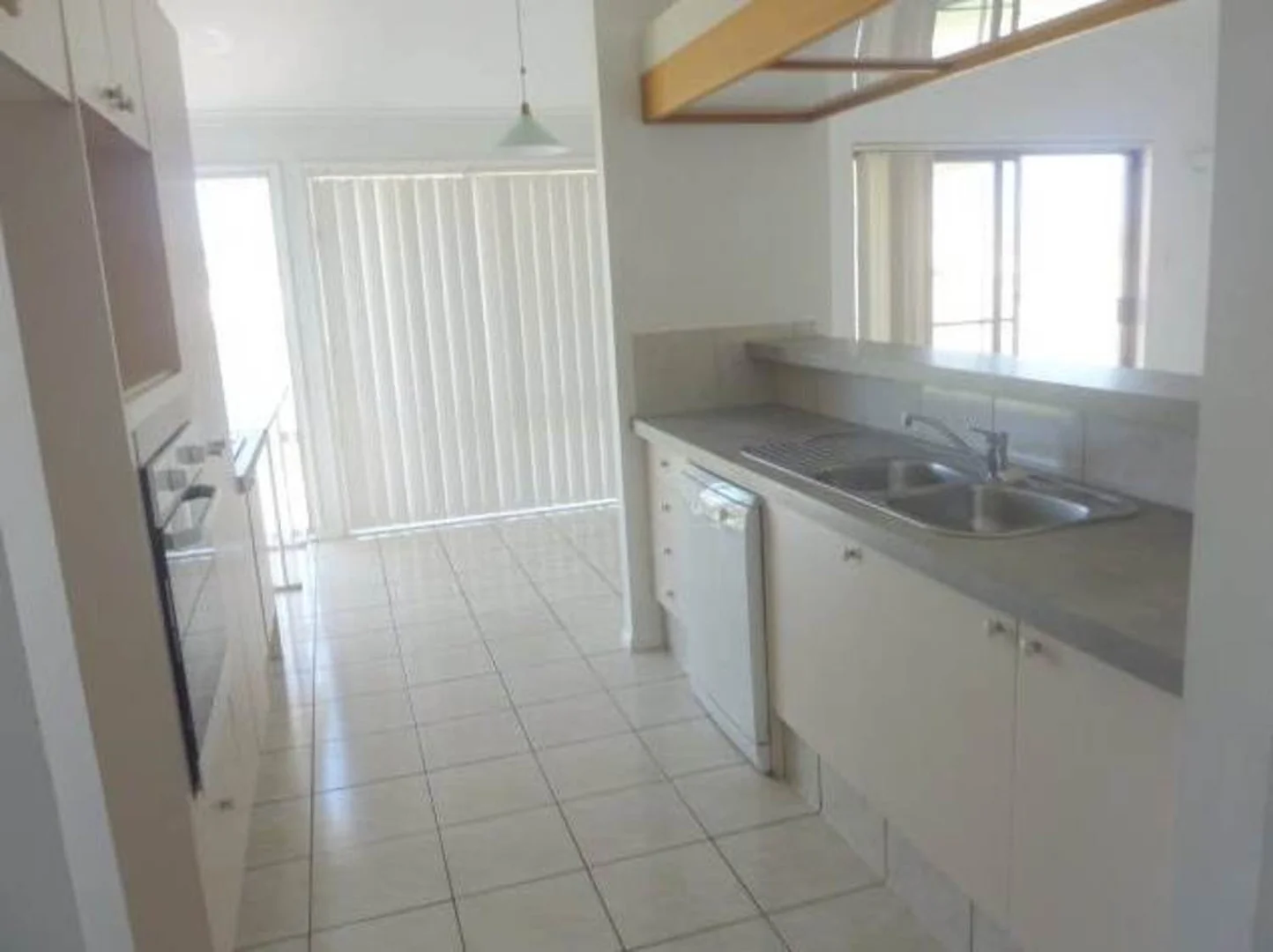Additional image 3 of 11 Jacklin Court, Parkwood QLD 4214