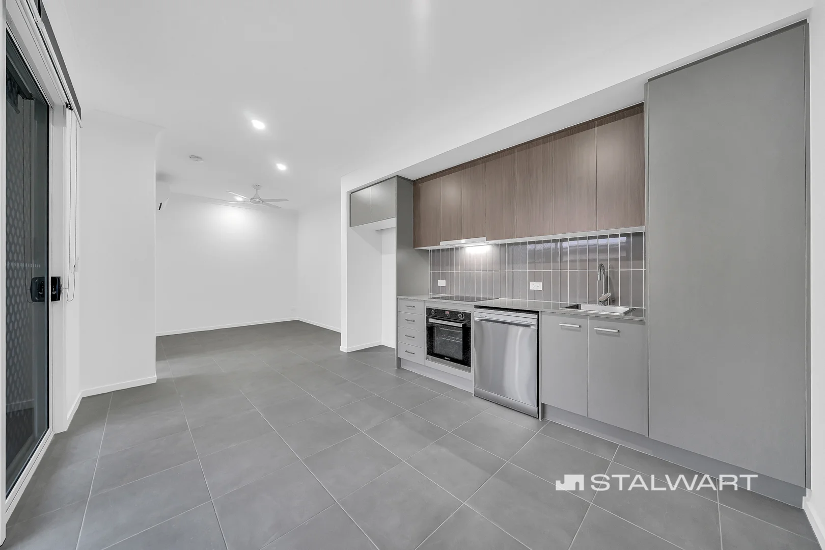 Additional image 5 of 2/61 Schlanger Ave, Greenbank QLD 4124