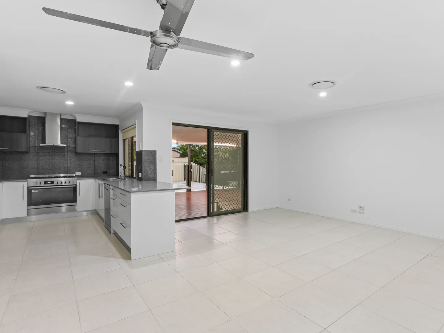 Additional image 5 of 23 Tiger Drive, Arundel QLD 4214