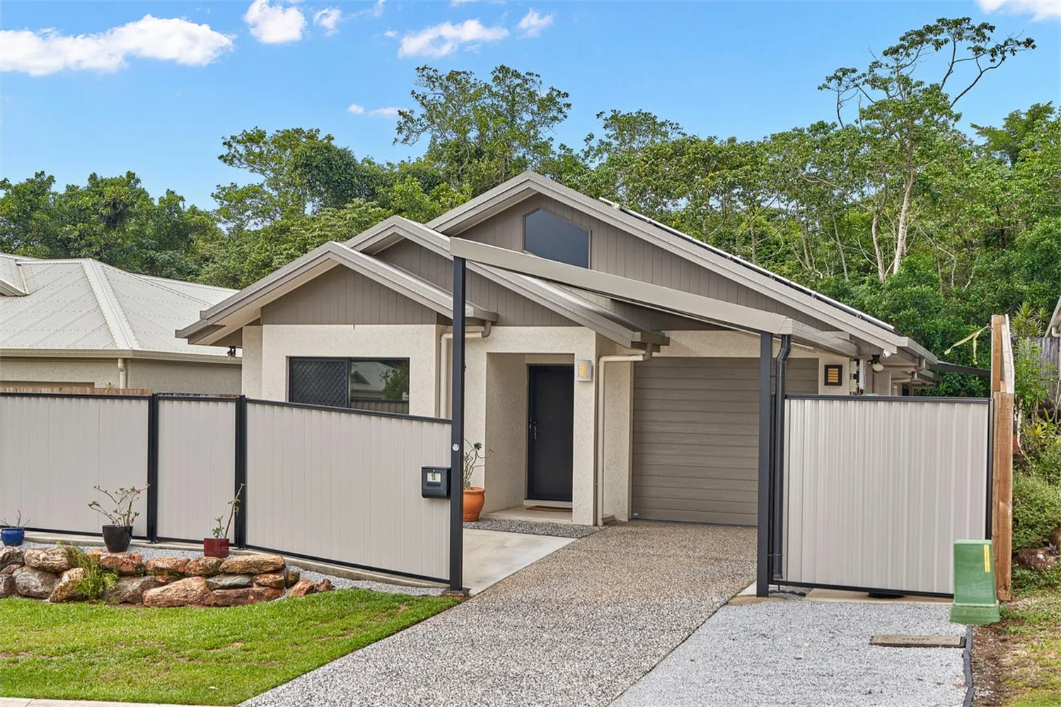 Mount Sheridan QLD 4868