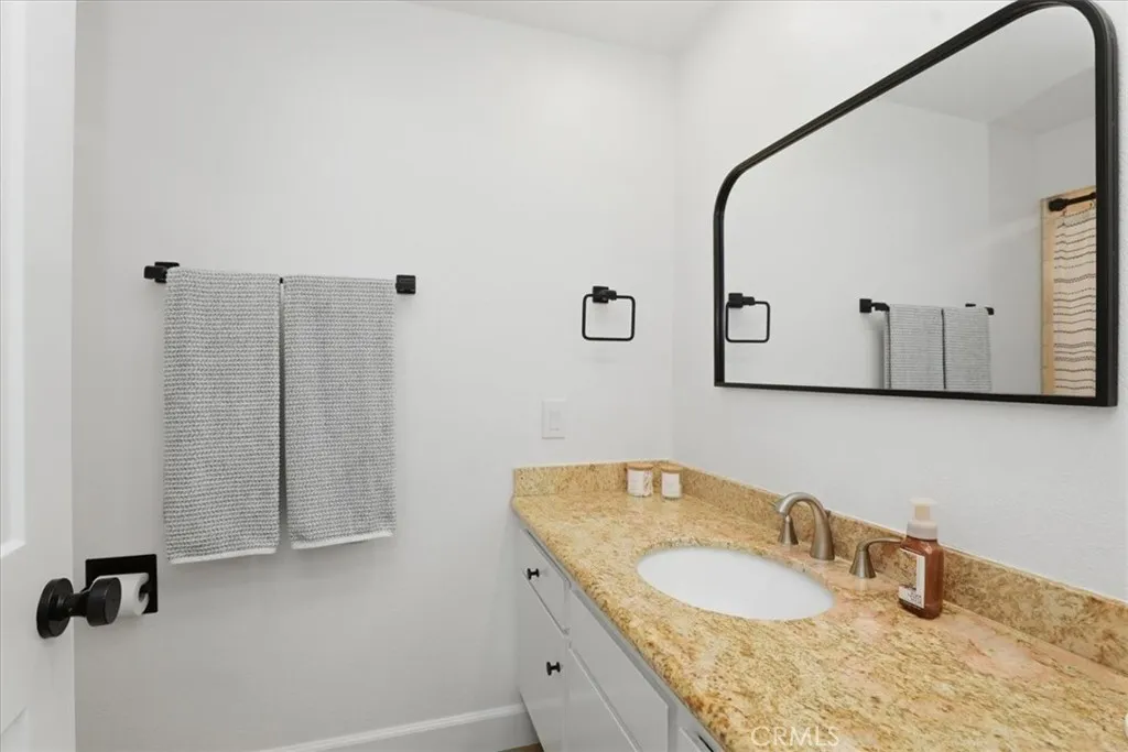Additional image 35 of 702 Via Zapata, Riverside, CA 92507