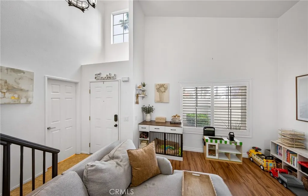9866 Highland Avenue Unit A, Rancho Cucamonga, CA 91737 photo 5