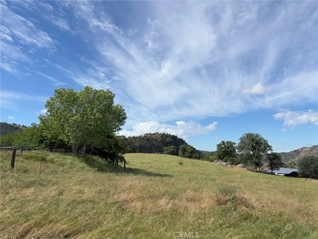 Additional image 51 of 39569 Clover Ln, Squaw Valley, CA 93675