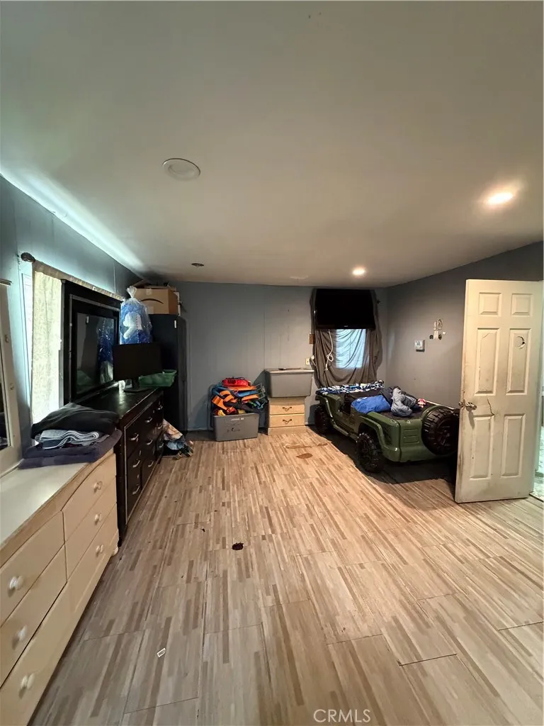 Additional image 30 of 320 N Park Vista Spc 81, Anaheim, CA 92806