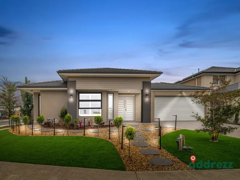 227 Heather Grove, Clyde North VIC 3978