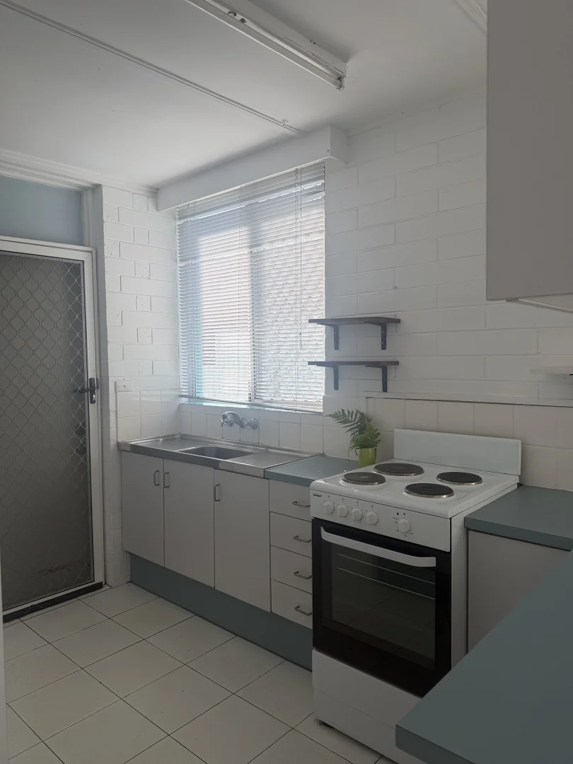 Additional image 5 of 2/19 Robert Street, Labrador QLD 4215