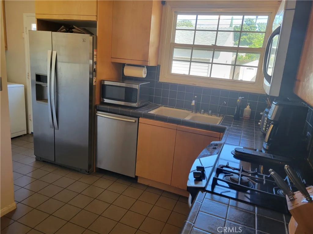 Additional image 21 of 10765 Esther Ave, Los Angeles, CA 90064