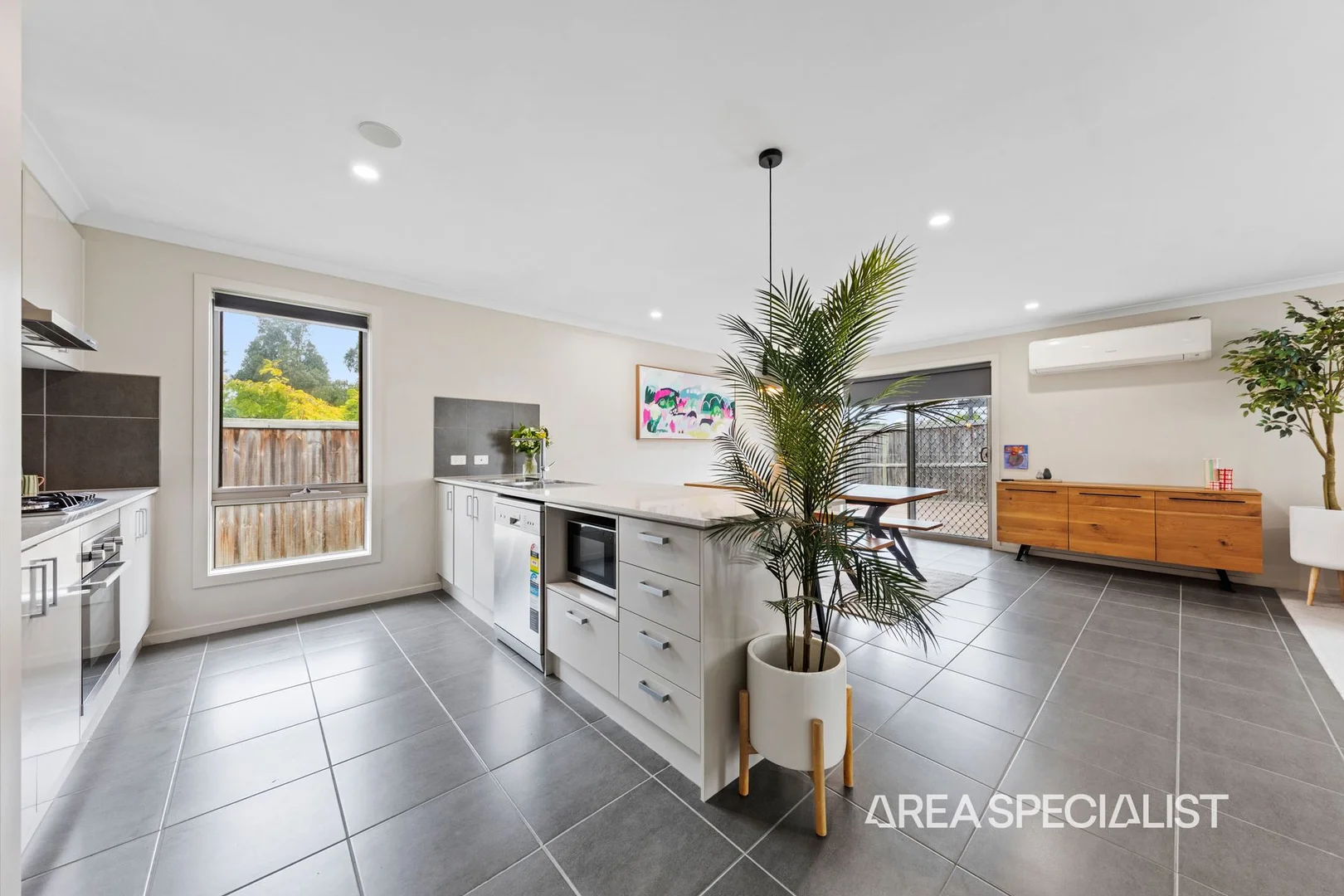 Additional image 18 of 14 Elmside Avenue, Warragul VIC 3820