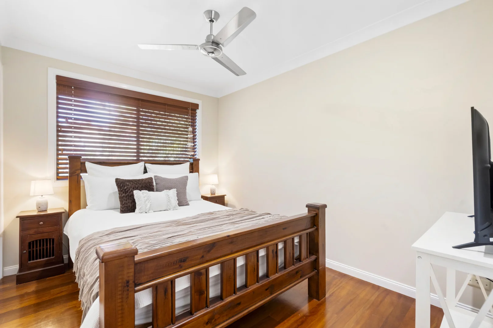 Additional image 9 of 3 Pacific Ave, Elanora QLD 4221