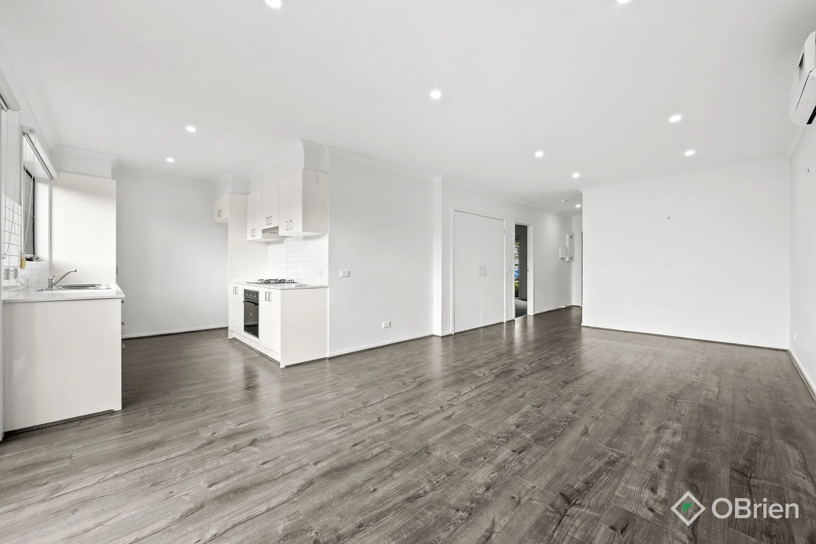 Additional image 3 of 12 Burnden Close, Berwick VIC 3806