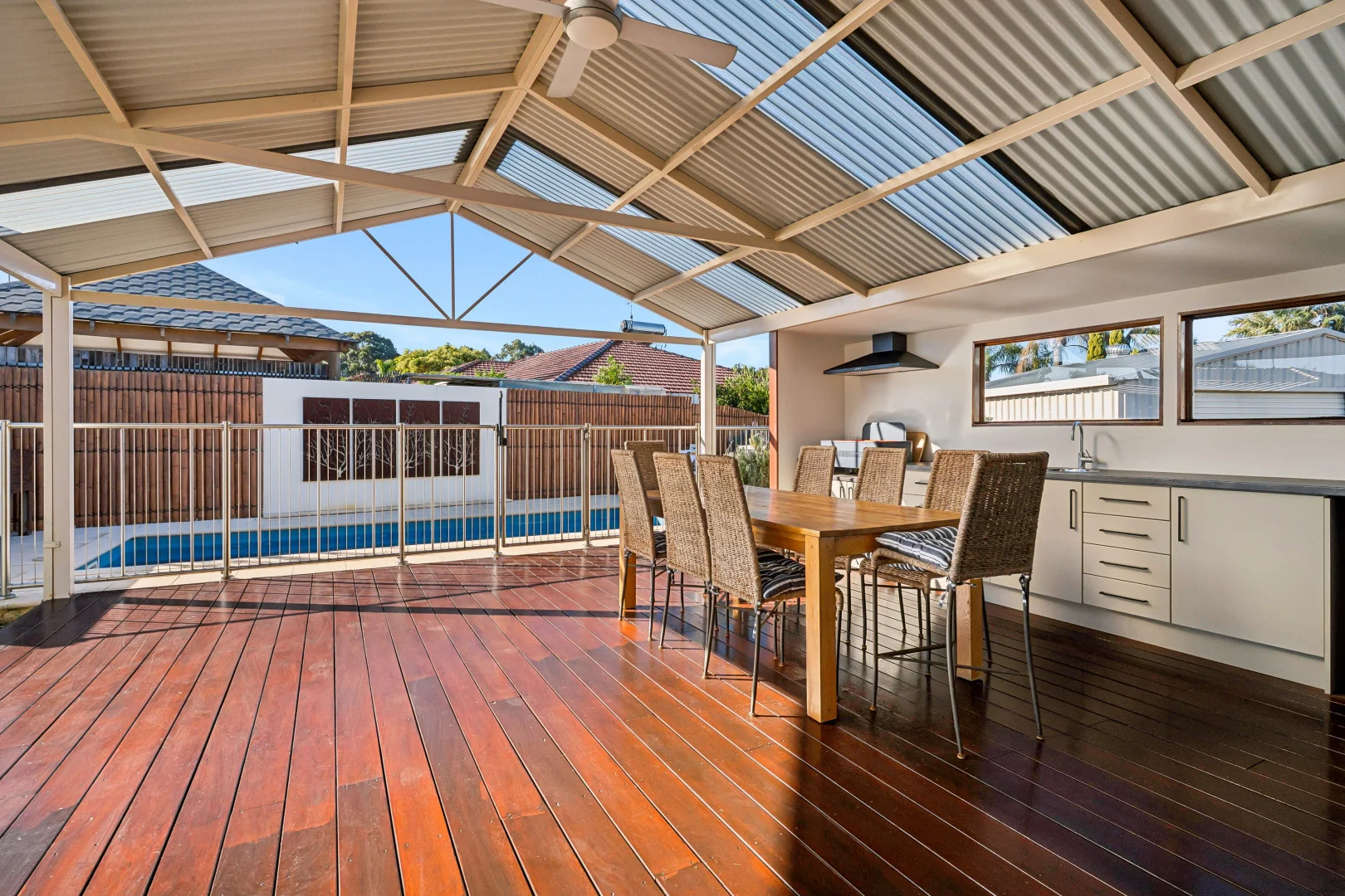 Additional image 2 of 1 Seaton Close, Halls Head WA 6210