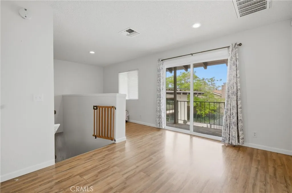 Additional image 16 of 2718 Still Meadow Ln, Lancaster, CA 93536
