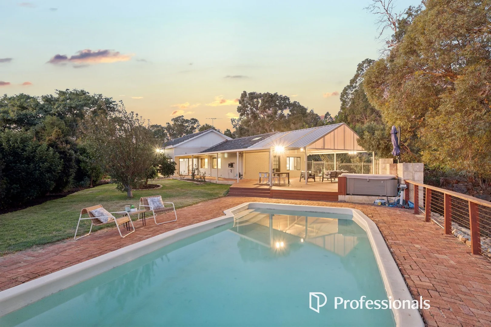 Additional image 26 of 1 High Peak Place, Lesmurdie WA 6076