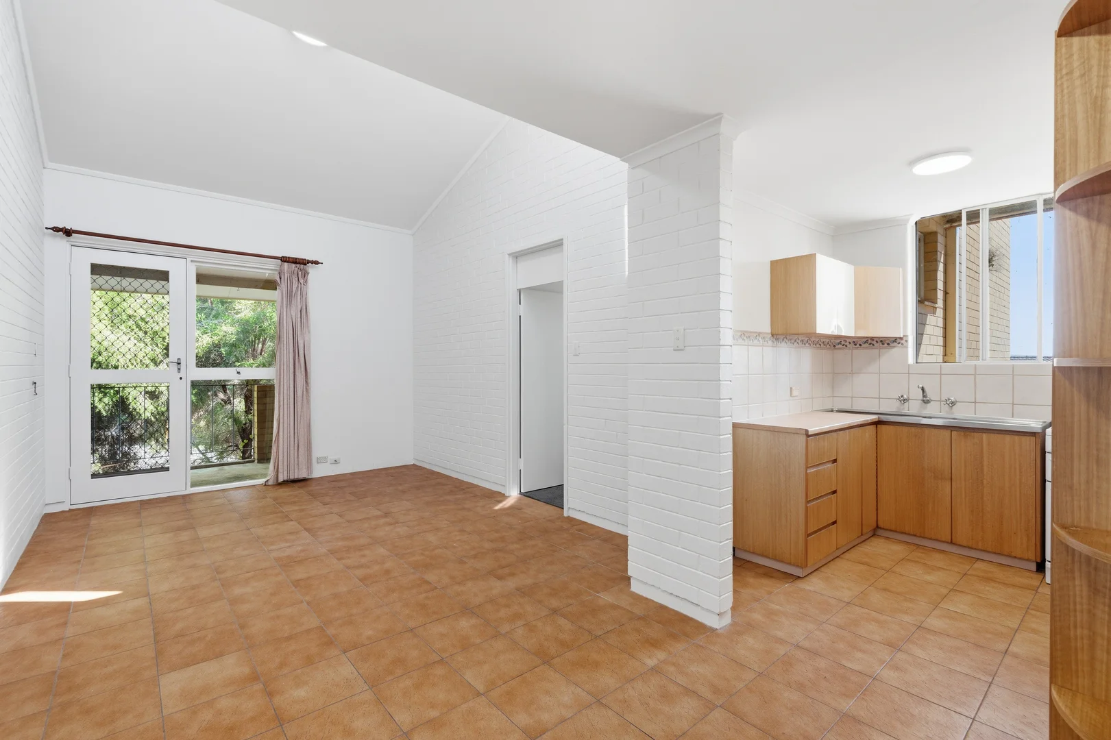 Additional image 2 of 11/2 Minora Place, Rivervale WA 6103
