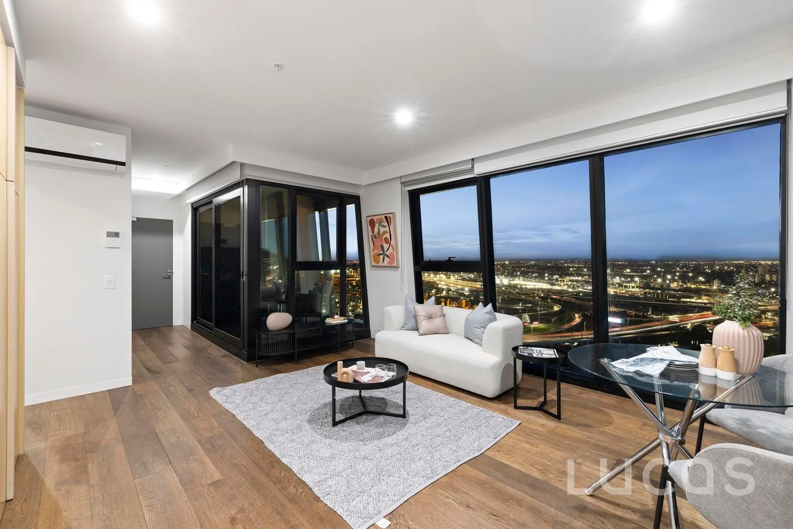 Additional image 4 of 3604/8 Pearl River Road, Docklands VIC 3008