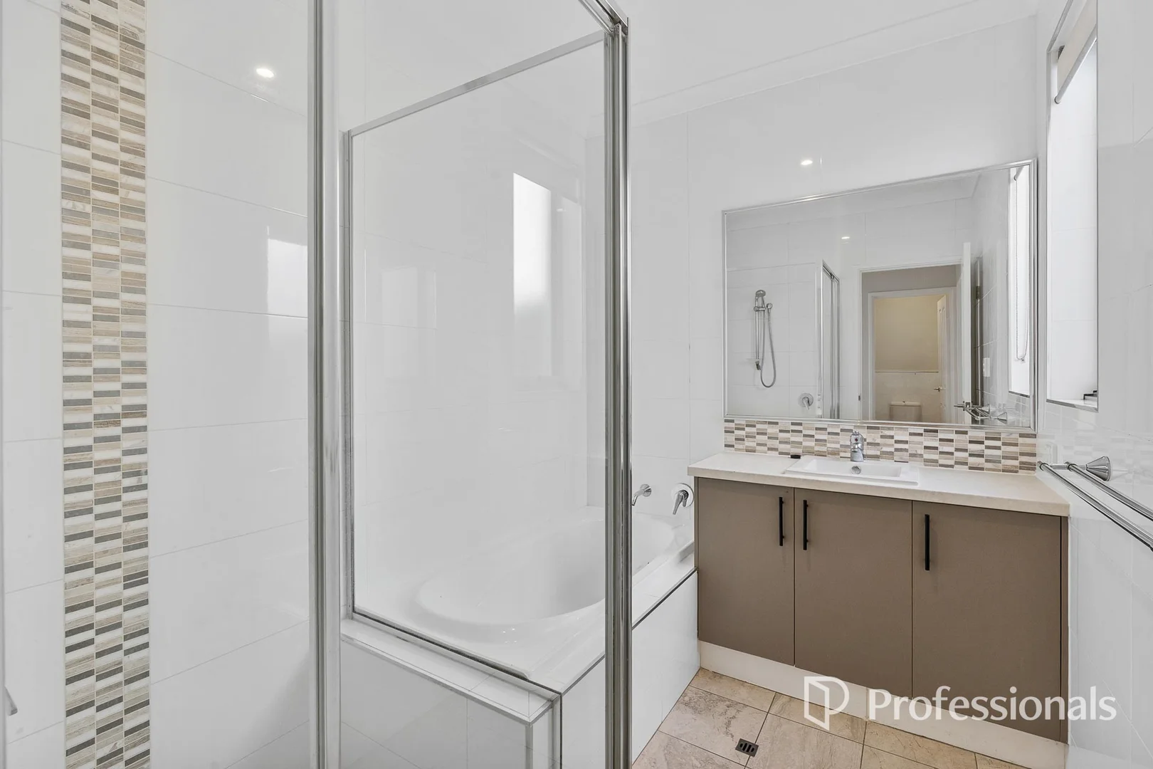 Additional image 21 of 8A Hepburn Way, Balga WA 6061