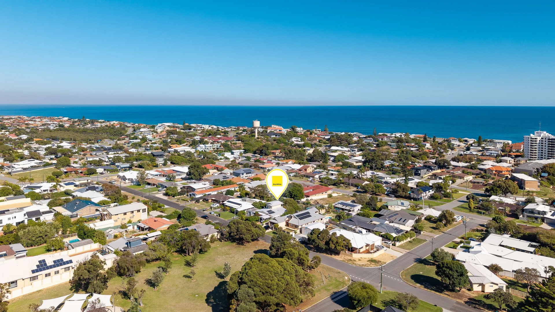 Additional image 31 of 36 Peter Street, Halls Head WA 6210
