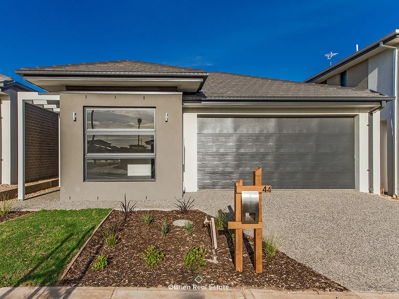 44 Galveston Avenue, Fraser Rise VIC 3336