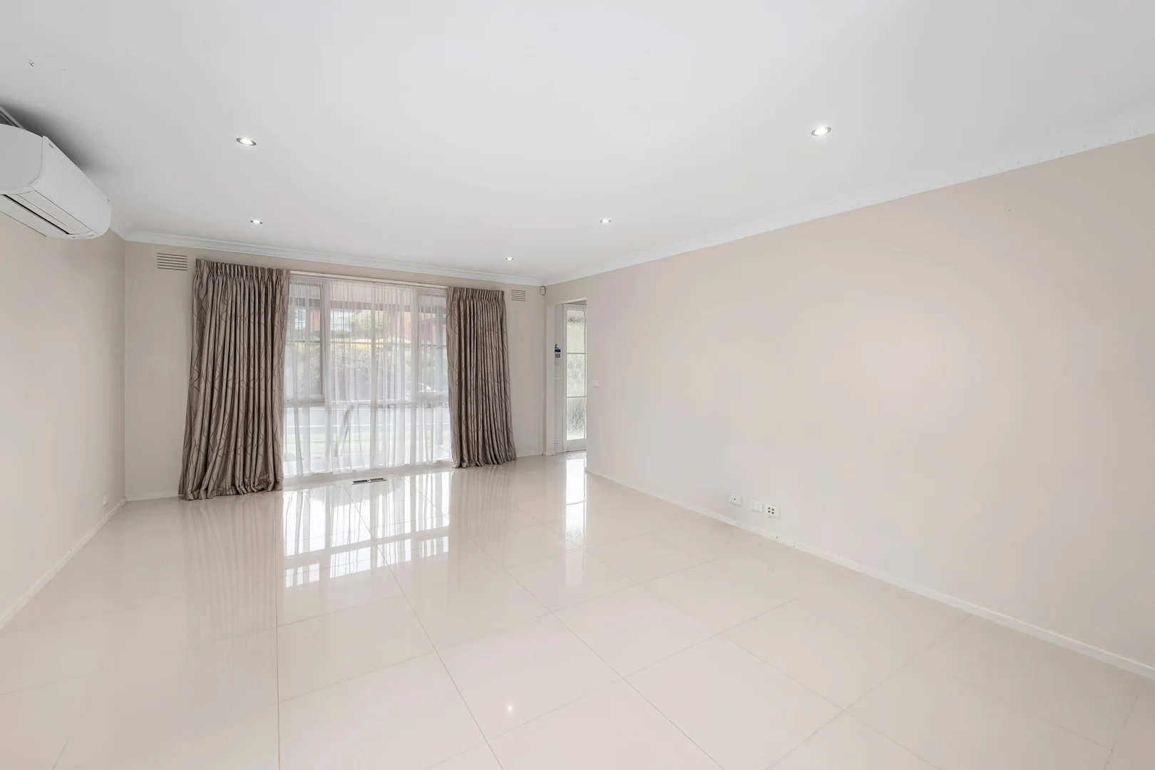10 Moonbria Way, Templestowe VIC 3106 photo 4