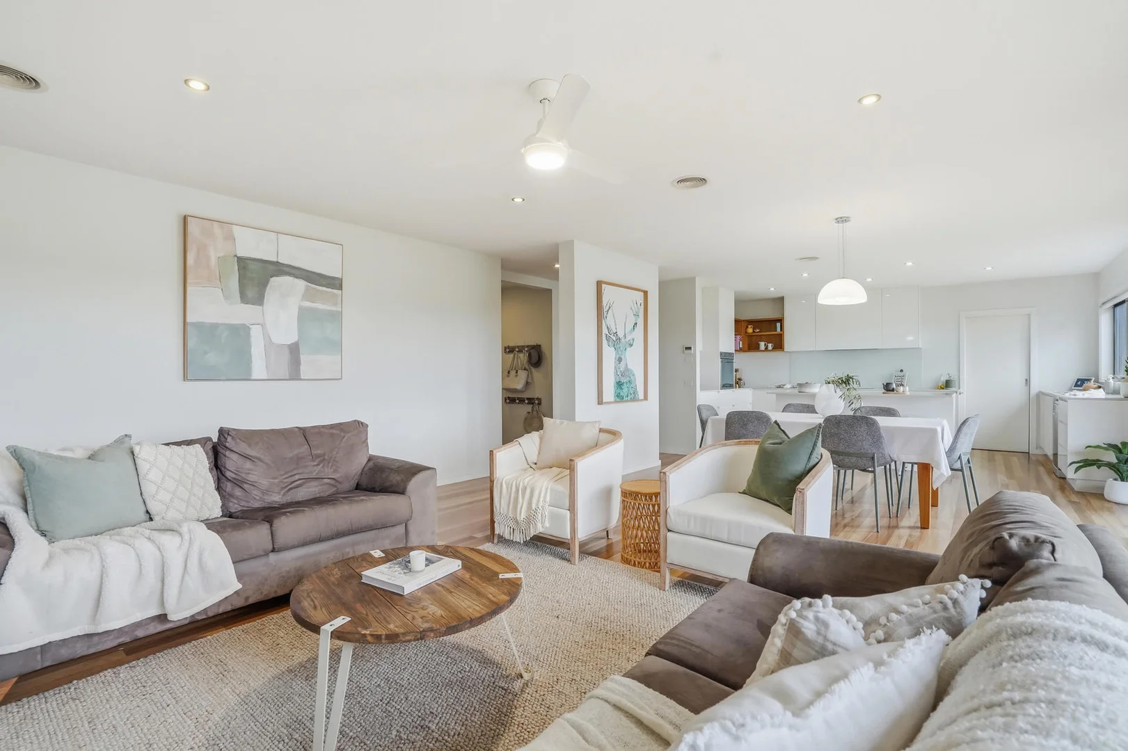 Additional image 13 of 42 Cilmery Crescent, Woodford VIC 3281