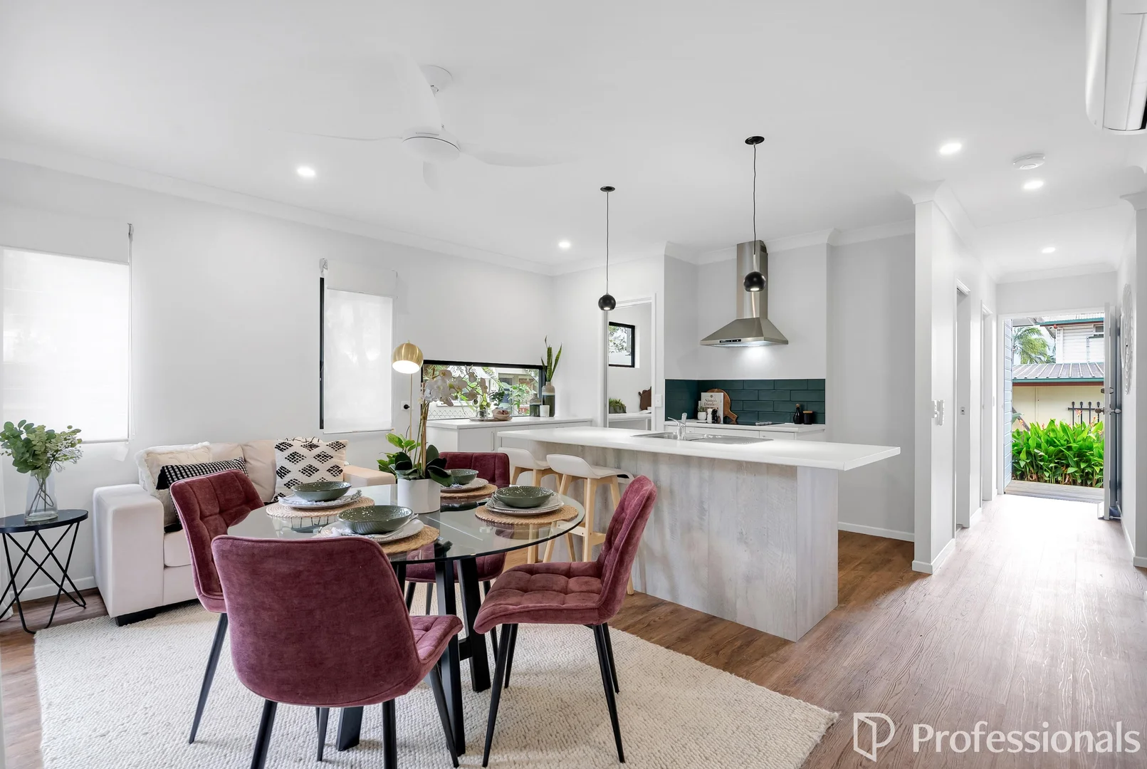 16B2 Kidston Street, Bungalow QLD 4870